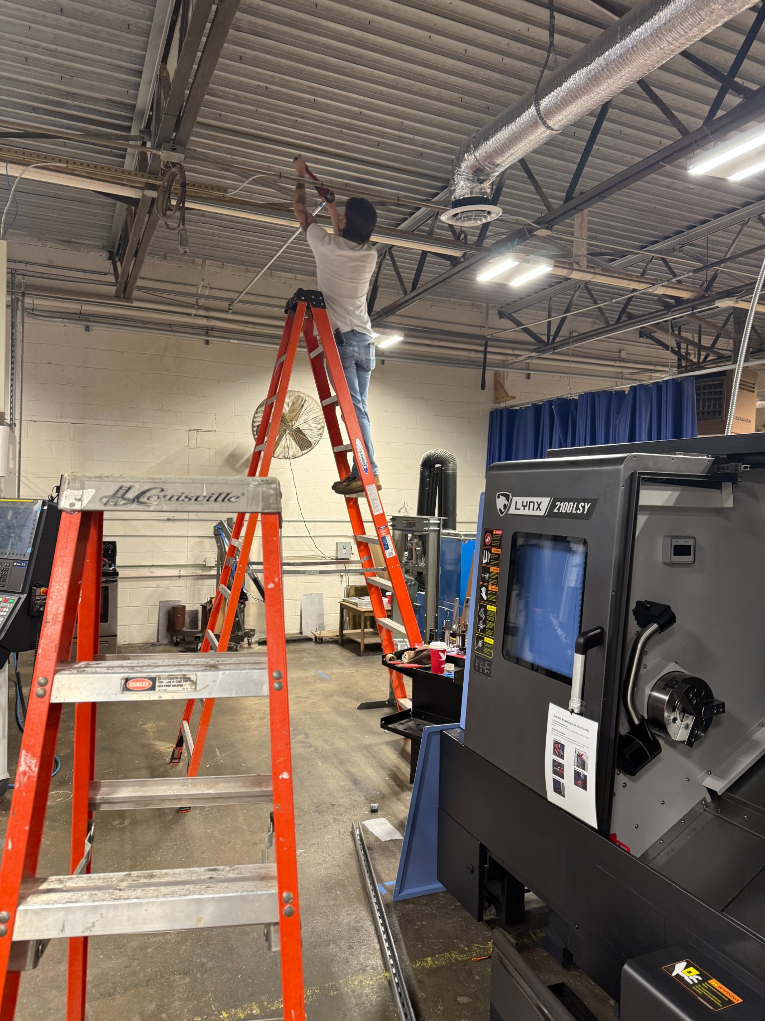 Machine shop installation